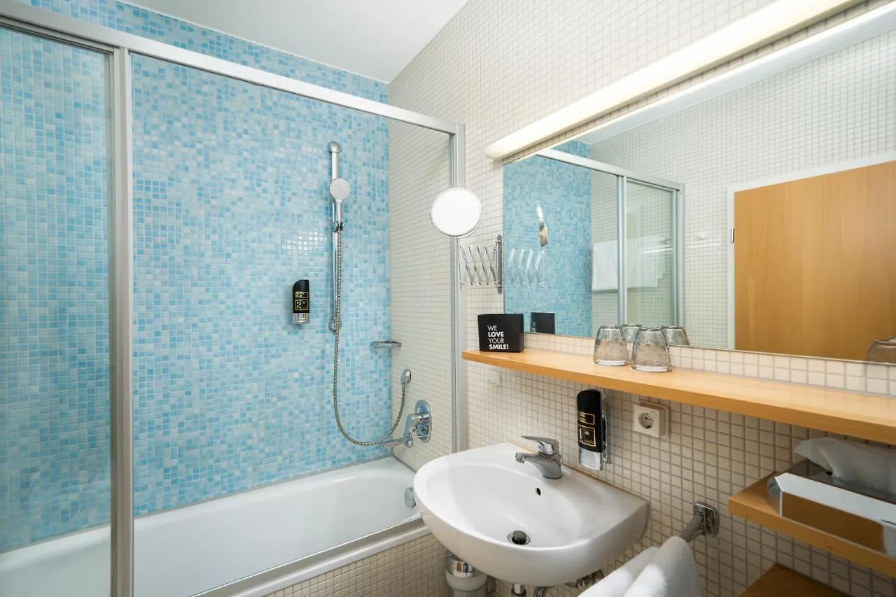 Arthotel Ana Neotel Stuttgart 4*,